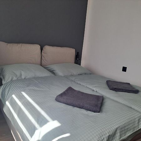 Green Apartament 21 Oświęcim Εξωτερικό φωτογραφία